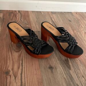 Womens Heels. Rebel Brand. Size 10. Black/Brown.